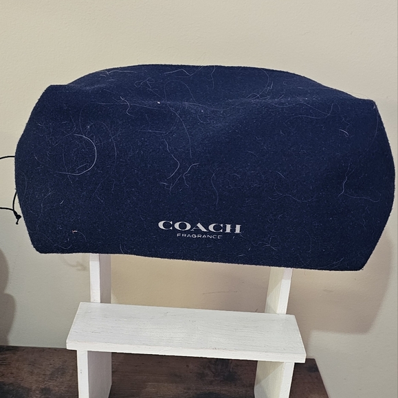 NWOT ‎ Coach Frangrance Cosmetic Bag - Picture 1 of 4